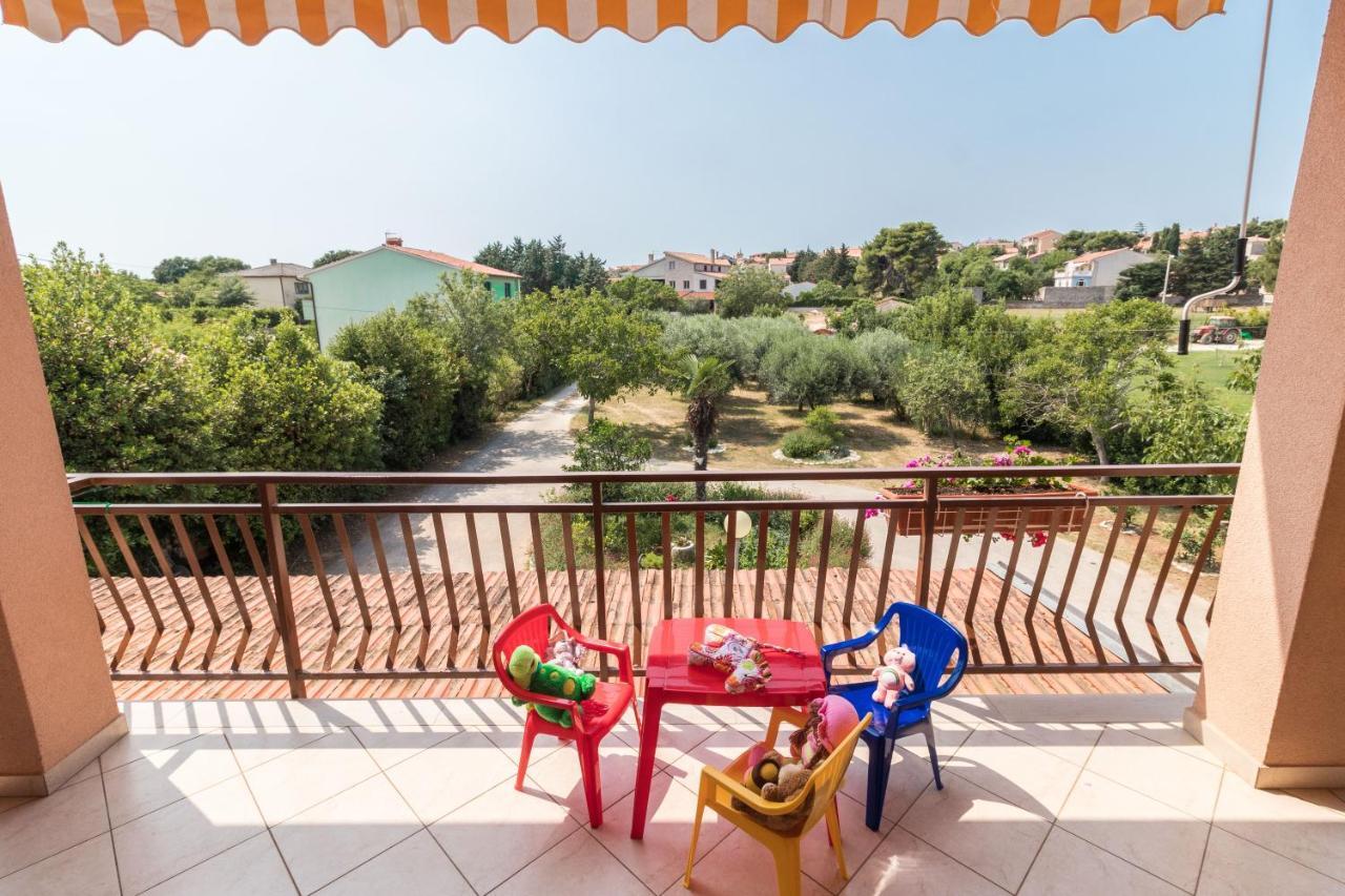 Apartments Ivica 1706 Ližnjan المظهر الخارجي الصورة