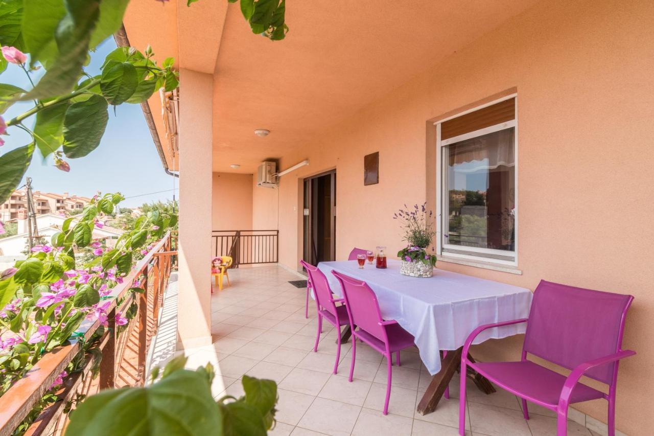 Apartments Ivica 1706 Ližnjan المظهر الخارجي الصورة