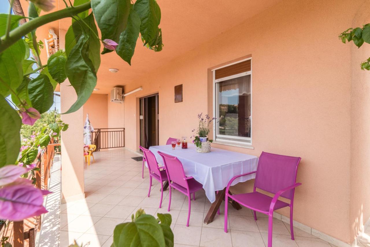 Apartments Ivica 1706 Ližnjan المظهر الخارجي الصورة